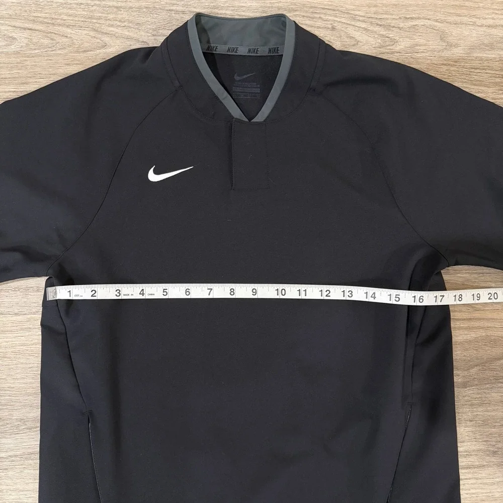 Nike Dri-FIT Baseball Short Sleeve Hot‎ Jacket Mens XS Black Gray Coach
